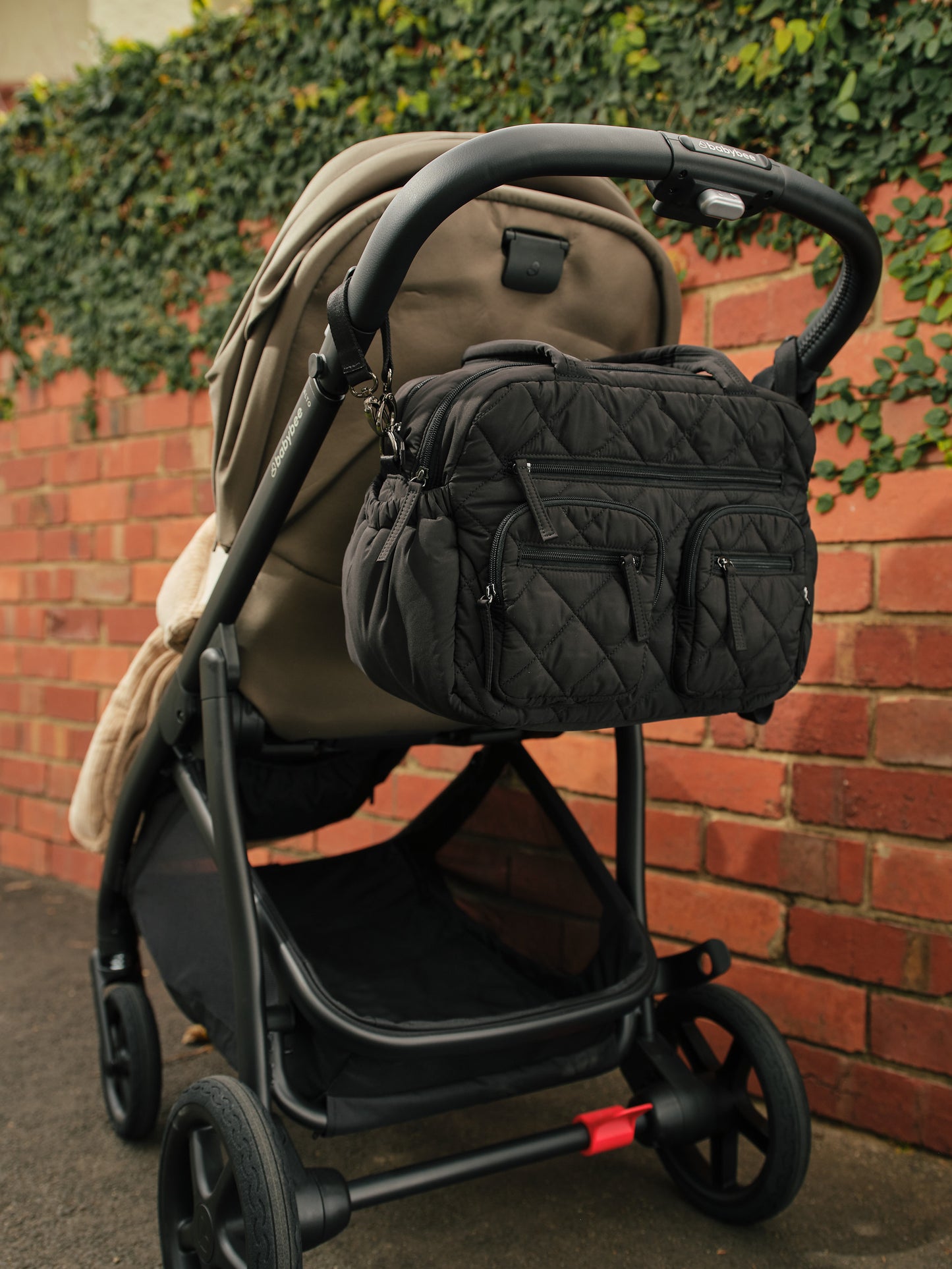 OiOi Carry All Nappy Bag - Puffy Black (Quilt)