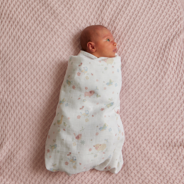 Jiggle & Giggle Birdy Muslin Wrap