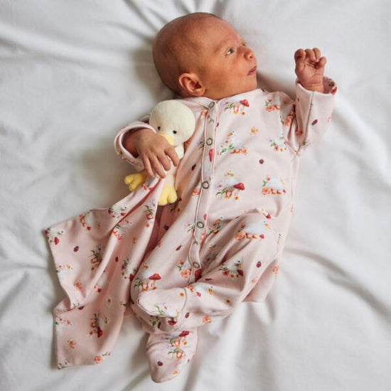 Jiggle & Giggle Waddling Around Romper and Comforter