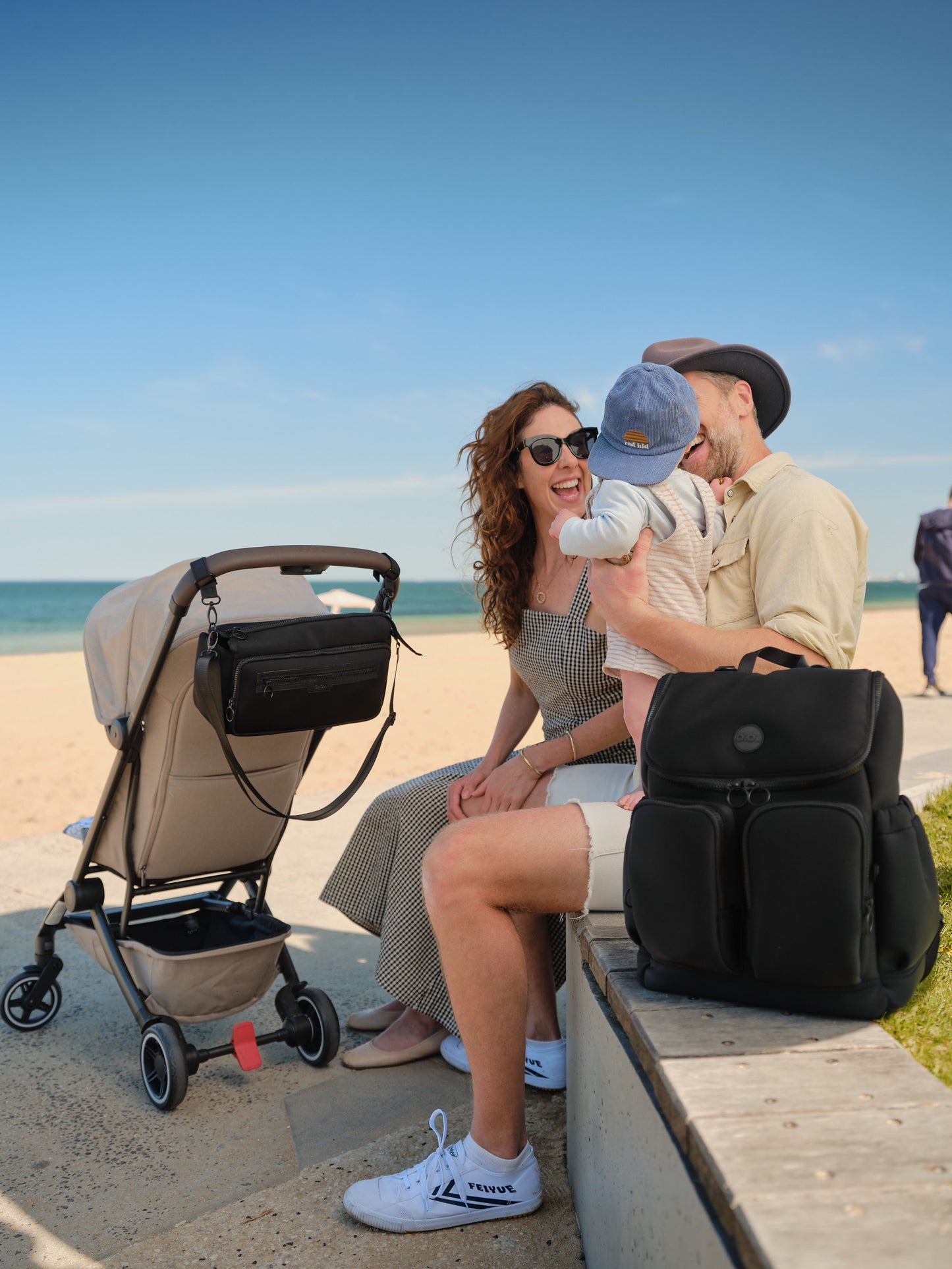 OiOi Signature Nappy Backpack - Black Neoprene