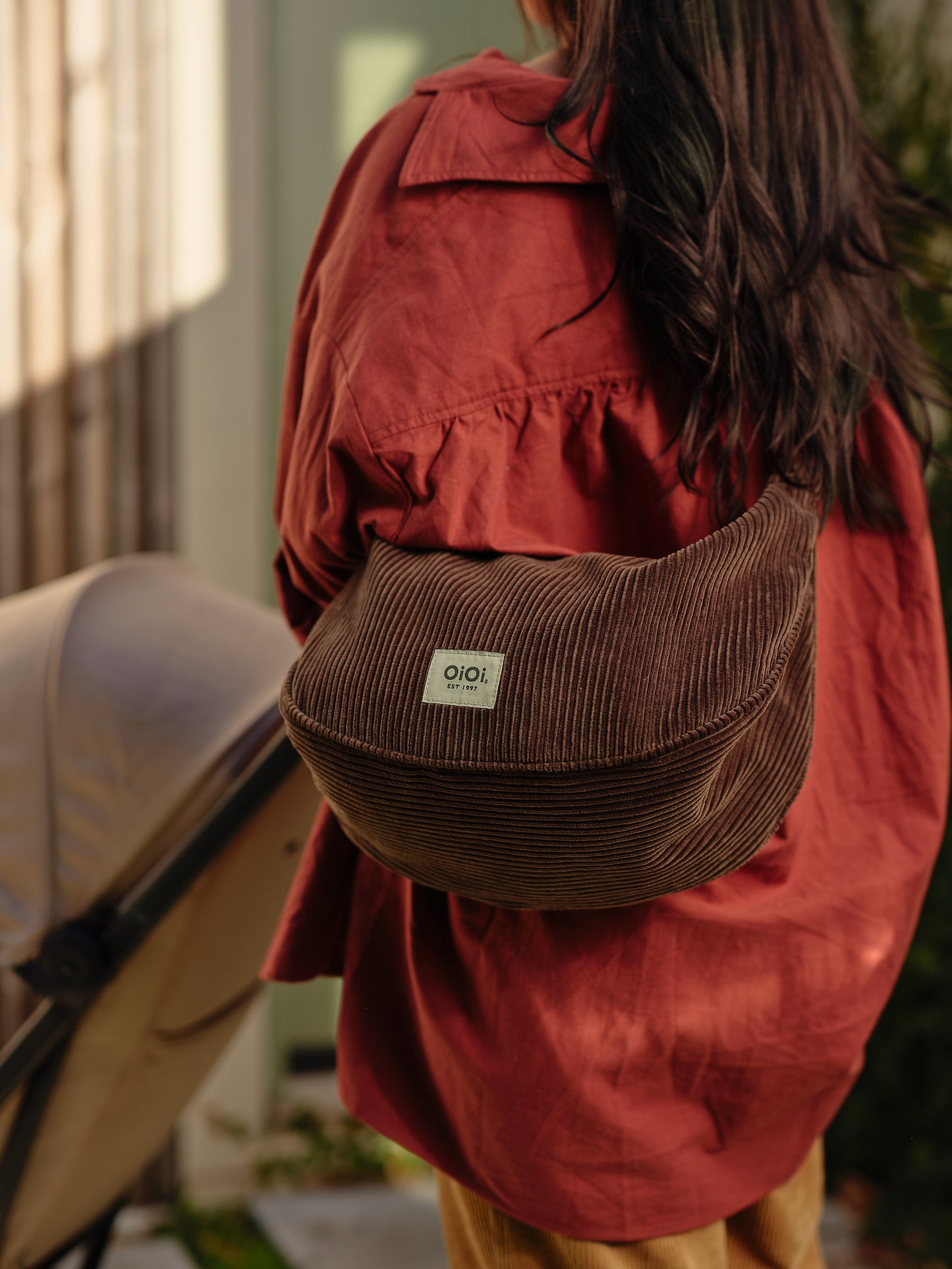OiOi Luna Crossbody - Chocolate Brown Corduroy