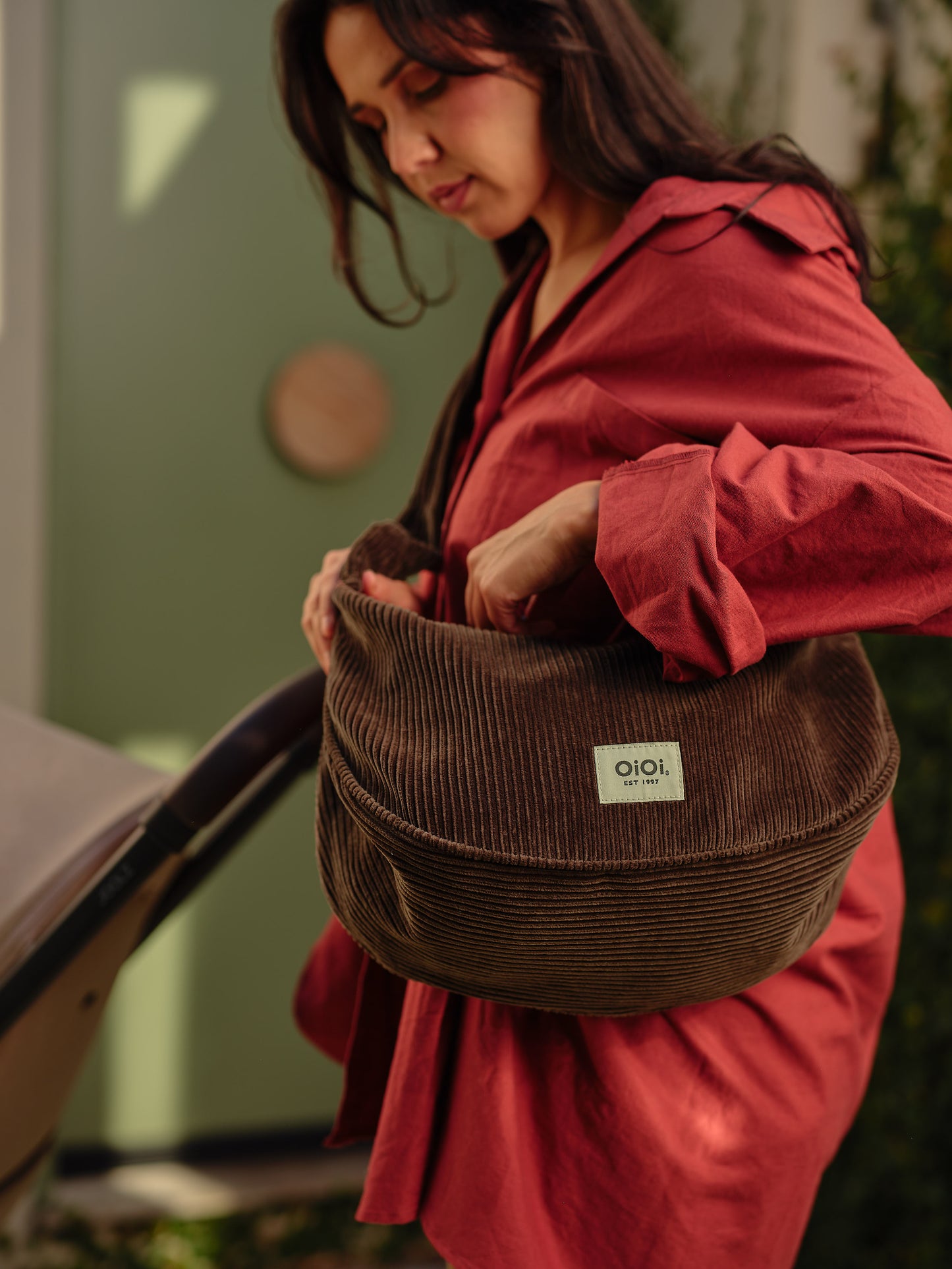 OiOi Luna Crossbody - Chocolate Brown Corduroy
