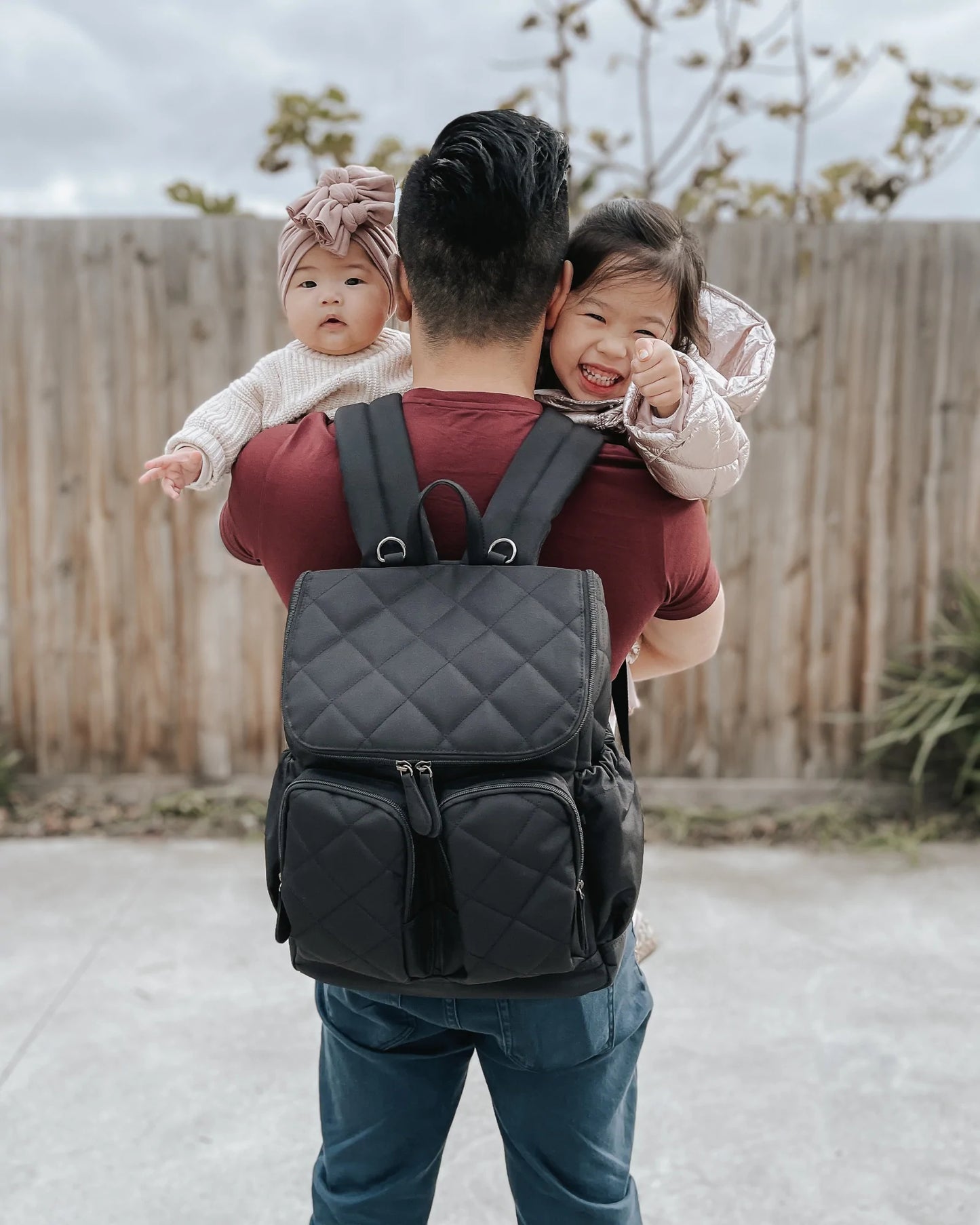 OiOi  Nappy Backpack - Black Quilt