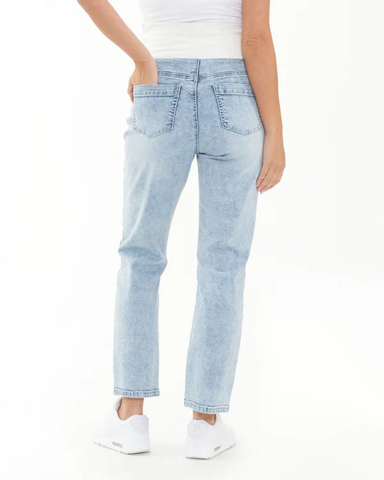 Ripe Nova Over Bump Crop Jean - Blue Haze