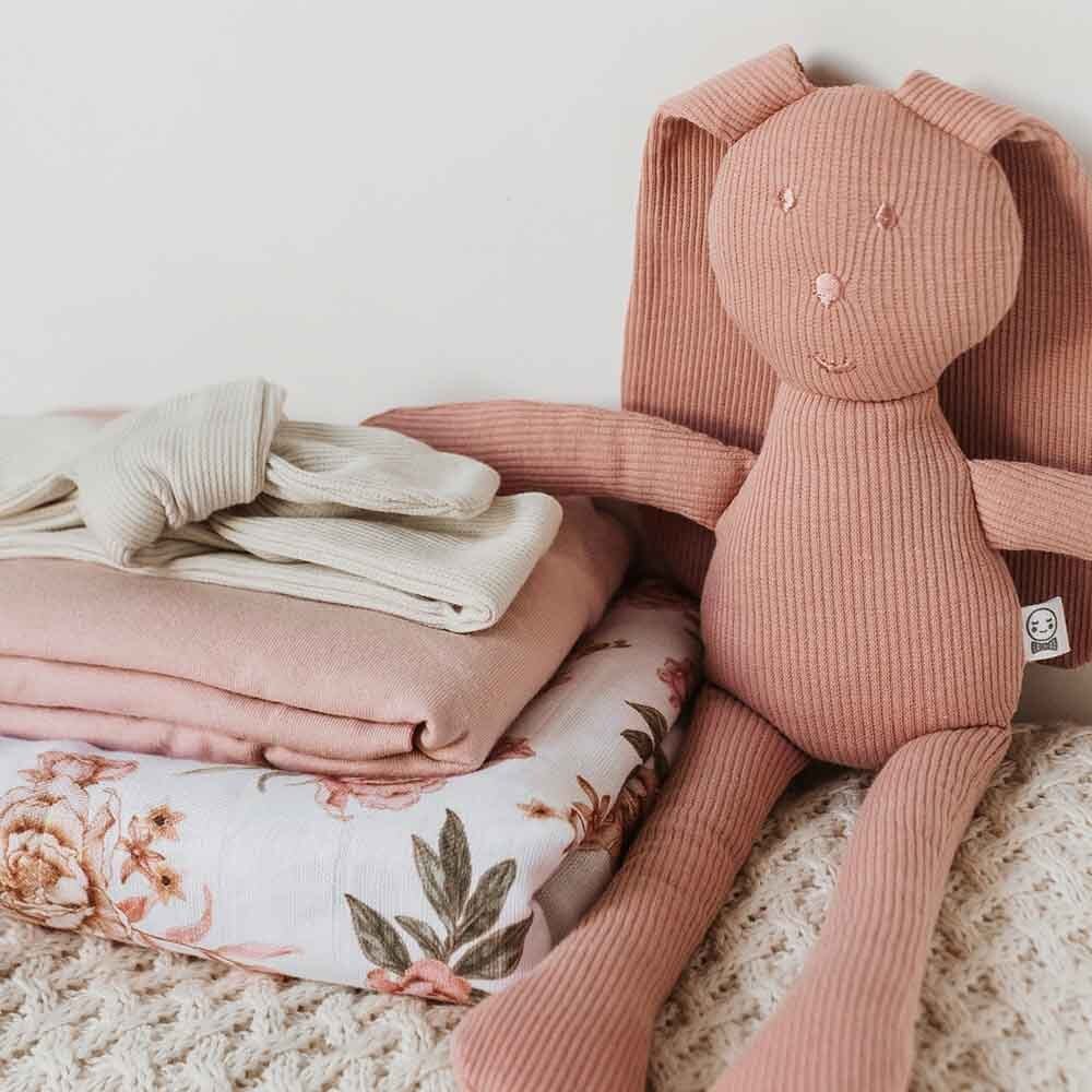 Snuggle Hunny Organic Snuggle Bunny - Rose