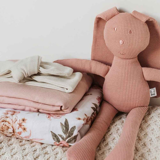 Snuggle Hunny Organic Snuggle Bunny - Rose