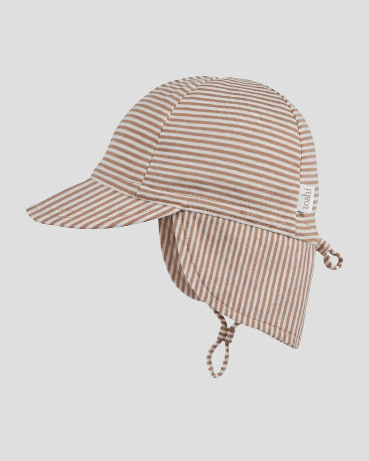 Toshi Flap Cap Mini Mocha