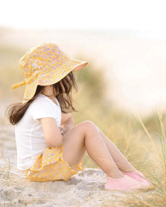 Toshi Sunhat Eva - Sunny