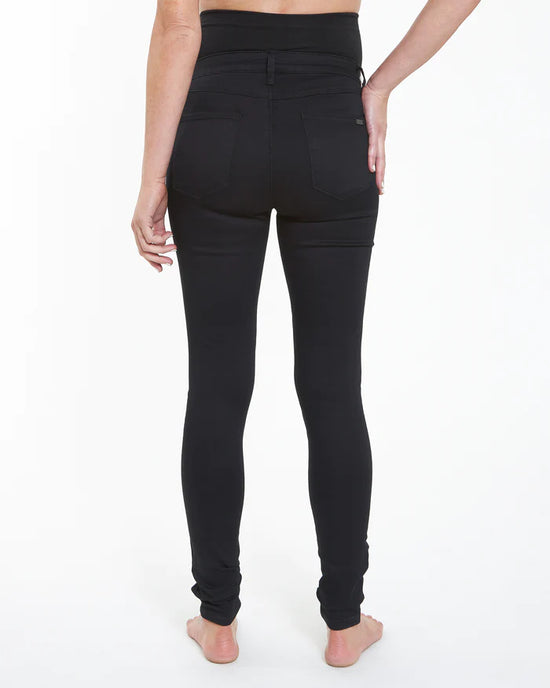 Ripe Rebel Ankle Grazer Jegging - Black