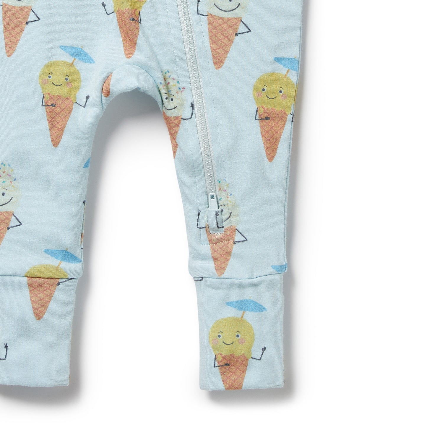W&F Frosty Friends Organic Zipsuit with Feet