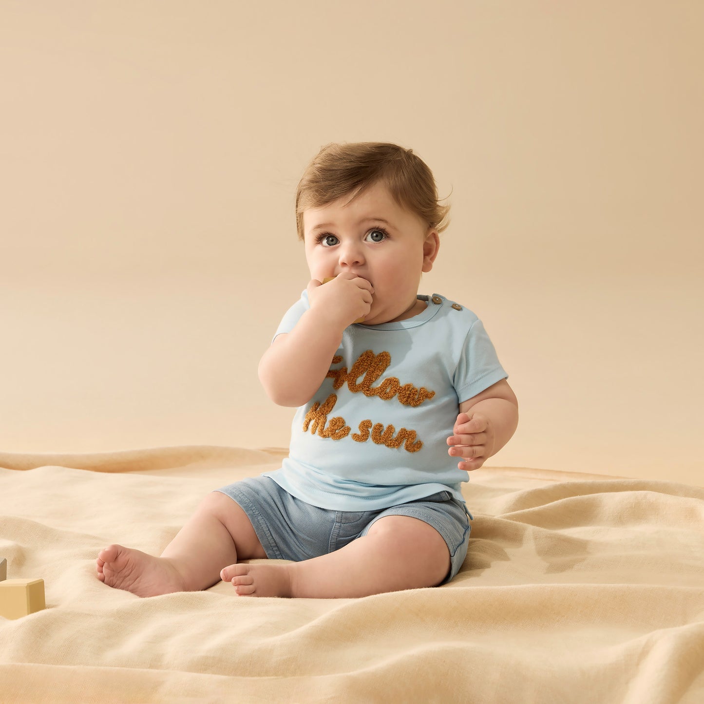 W&F Follow the Sun Organic Tee