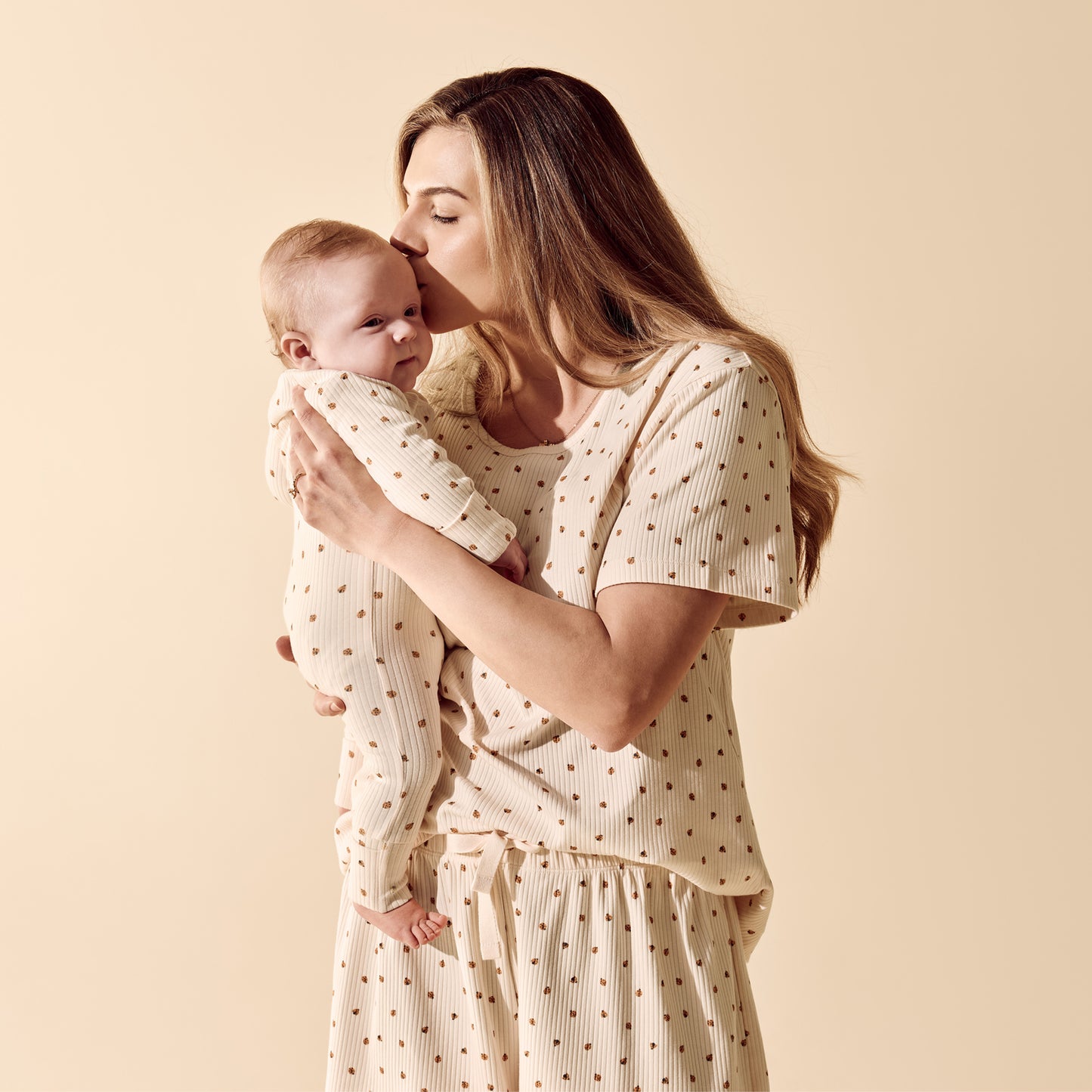 W&F Little Lady Bugs Organic Zipsuit with Feet