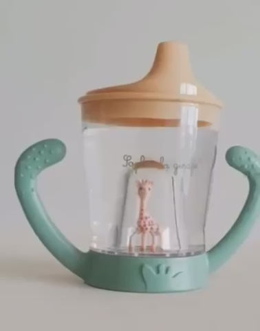 Sophie Girafe & Non-Spill Cup Set